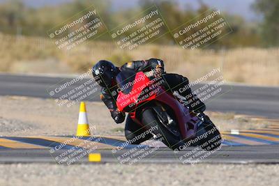 media/Dec-09-2023-SoCal Trackdays (Sat) [[76a8ac2686]]/Turn 3 (1150am)/